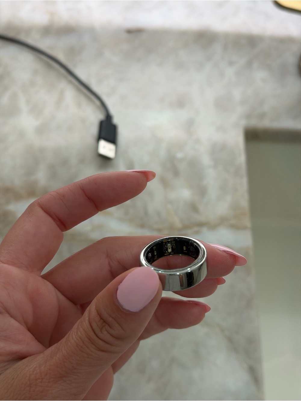 OURA RING Gen 3 size 8 - Picture 8 of 12